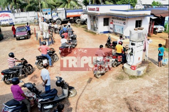 Day 2 of Petrol Crisis irks resentments among Common people
